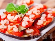 Рецепта Печени патладжани с домати и скариди на фурна
